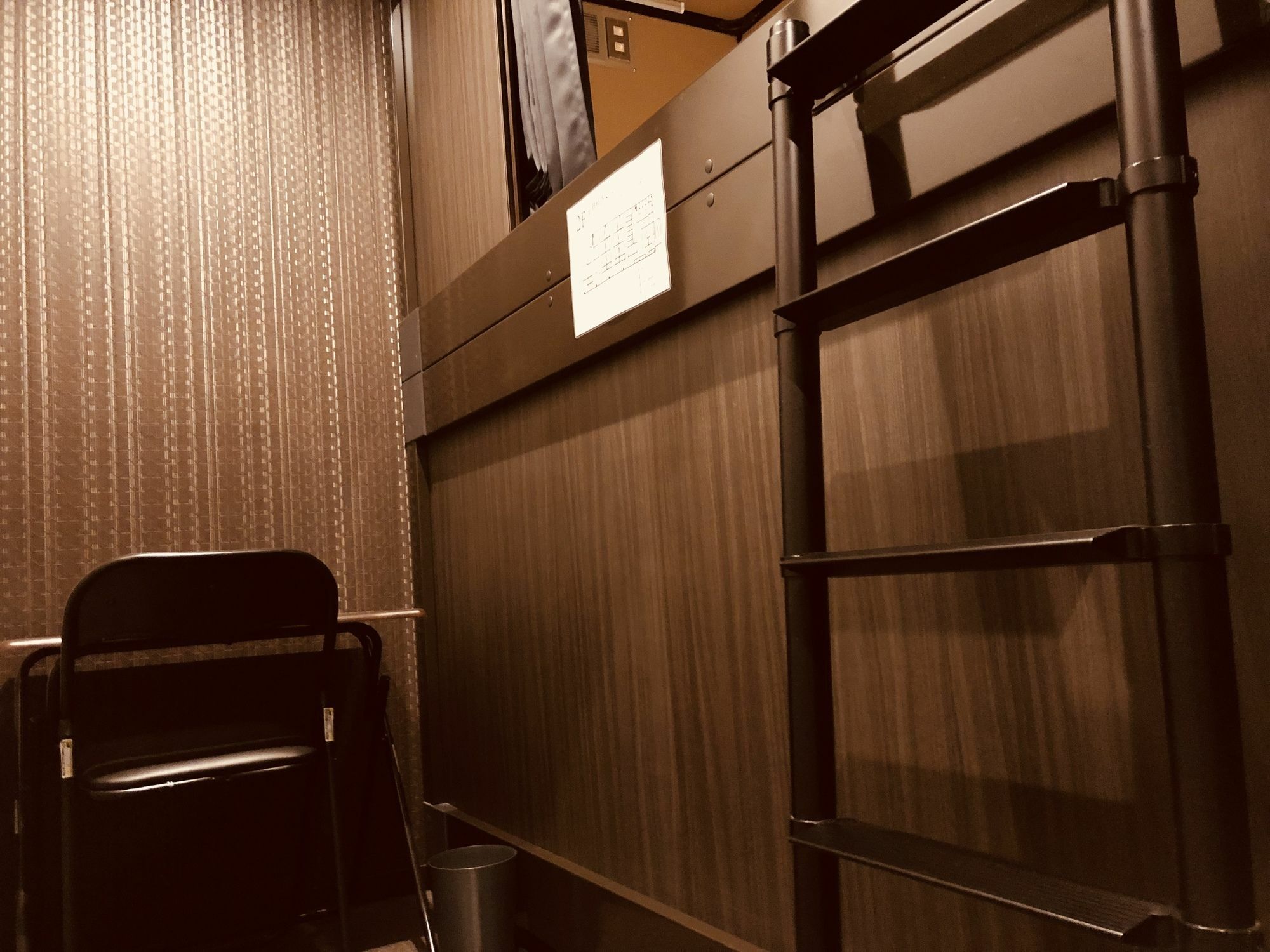 Capsule Hotel 函馆 外观 照片